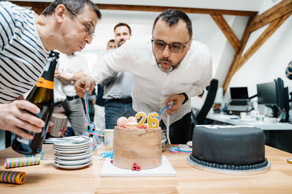 26th birthday of ui42